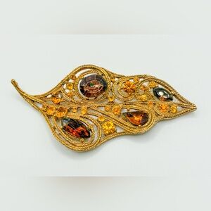 La Roco 1950s Texture Gold Plate Shades of Topaz Rhinestone Leaf Brooch